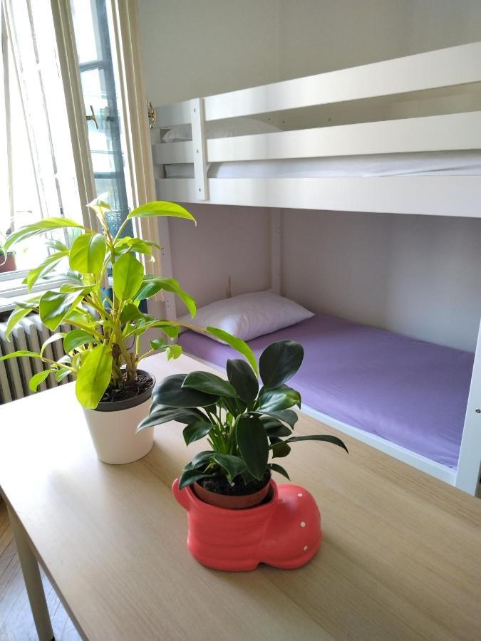 Monica'S House Hostel Belgrade Exterior photo